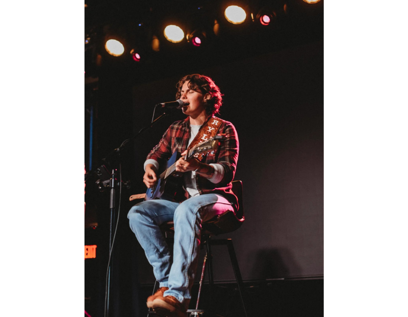 Live music in the Boat Club Bar featuring Rylee Mix Live music in the Boat Club Bar featuring Rylee Mix
