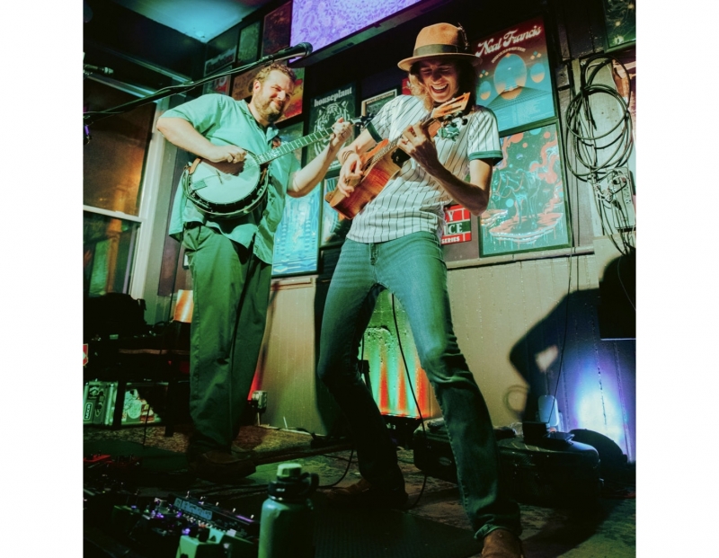Live Music at Thirty Eight with Pickin' Pear by WFMS Live Music at Thirty Eight with Pickin' Pear by WFMS