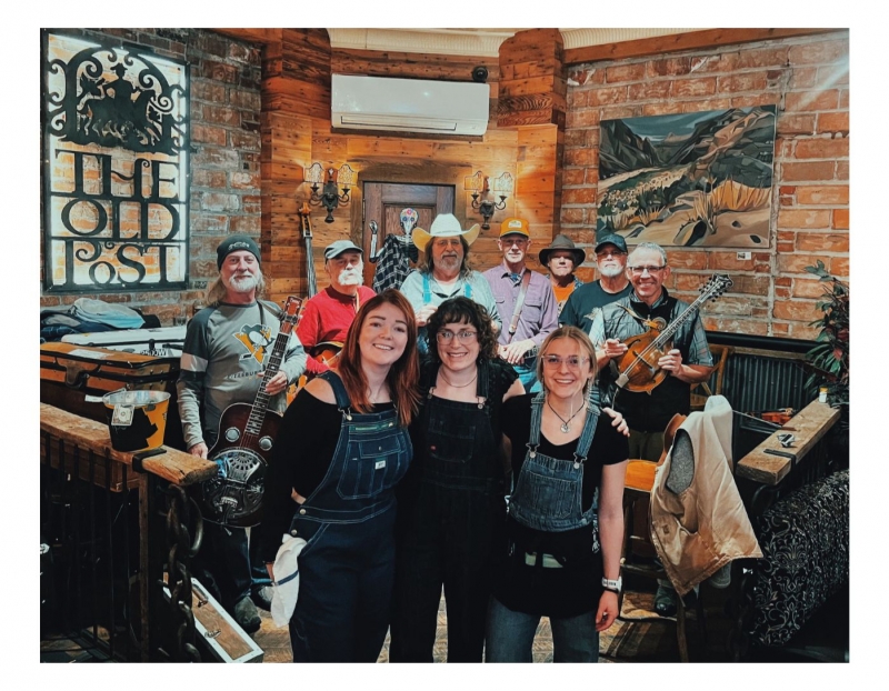 Bluegrass Hollers @ The Old Post Bluegrass Hollers @ The Old Post
