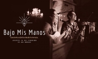 Under My Hands / Bajo Mis Manos Under My Hands / Bajo Mis Manos