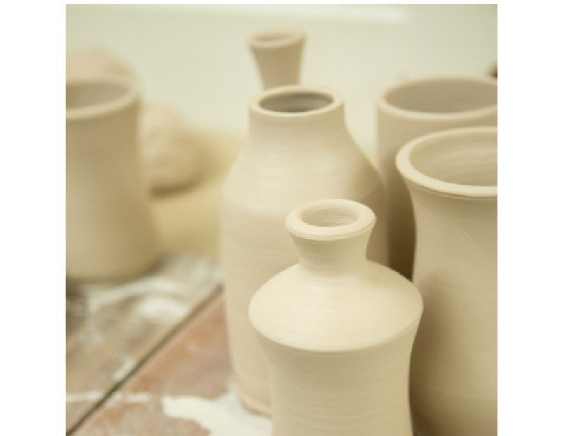 Pottery on the Wheel; Intro Pottery on the Wheel; Intro