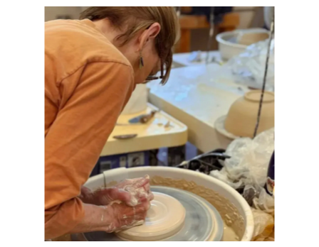 Pottery on the Wheel; Intro with Ben Betourne Pottery on the Wheel; Intro with Ben Betourne
